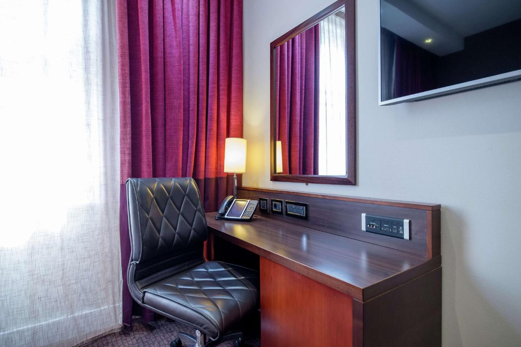 Doubletree By Hilton Hotel London - Marble Arch Exterior photo